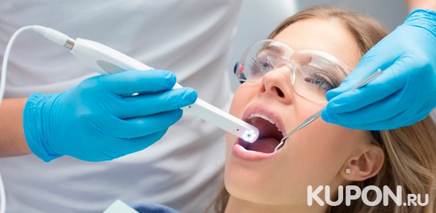 Скидка до 83% на УЗ-чистку зубов, лечение кариеса, эстетическую реставрацию или удаление зубов в медицинском центре «Времена года»