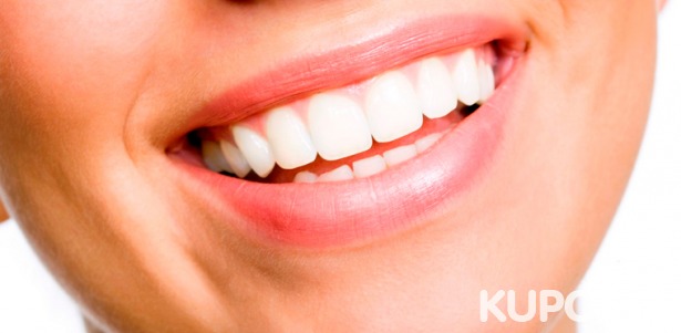 Профессиональная гигиена полости рта, отбеливание зубов Amazing White, Zoom 4, Belle и Opalescence Boost в стоматологической клинике «Меда». Скидка до 84%