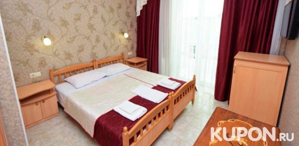 Отдых для двоих, троих или четверых в гостевом доме «Нателла» в Краснодарском крае со скидкой 30%