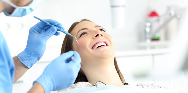 Скидка до 55% на чистку с Air Flow и удаление зубов в стоматологии «Алестом»
