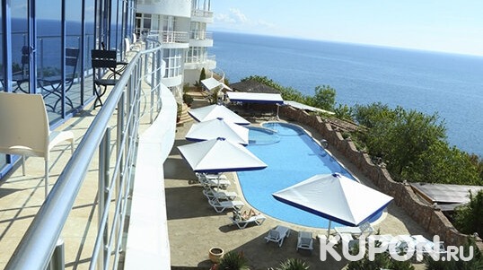 Наш любимый Крым! Spa-отдых в отеле Majestic в Алуште заезды с 1.10 по 30.12.18! Здесь тепло даже осенью и зимой! Скидка 59%!