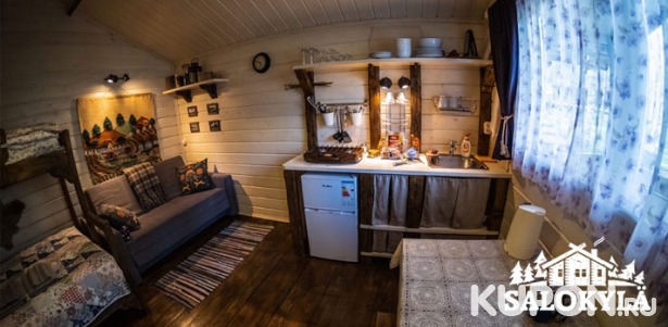 Скидка до 36% на отдых для троих в оборудованных домиках на базе отдыха «Хутор Салокюля» в Карелии