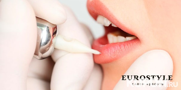 Татуаж губ, век или бровей в студии красоты «Евростиль» со скидкой до 54%