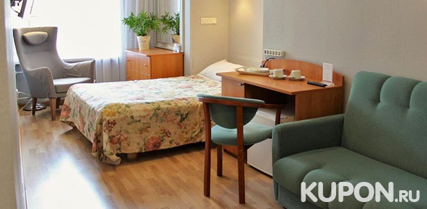 Скидка до 70% на проживание для одного, двоих или троих с завтраками в отеле «Новые комнаты» в самом центре Санкт-Петербурга