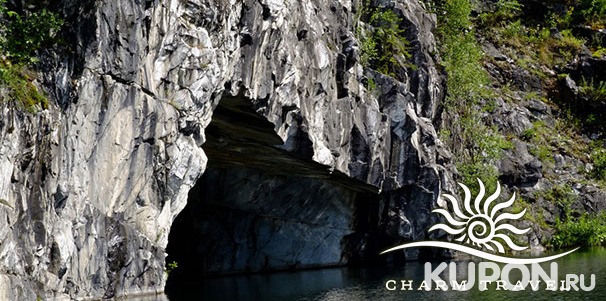 1-дневный тур «Мир Карелии: хаски, водопады и Мраморный каньон» от туроператора Charm Tour. Скидка 50%